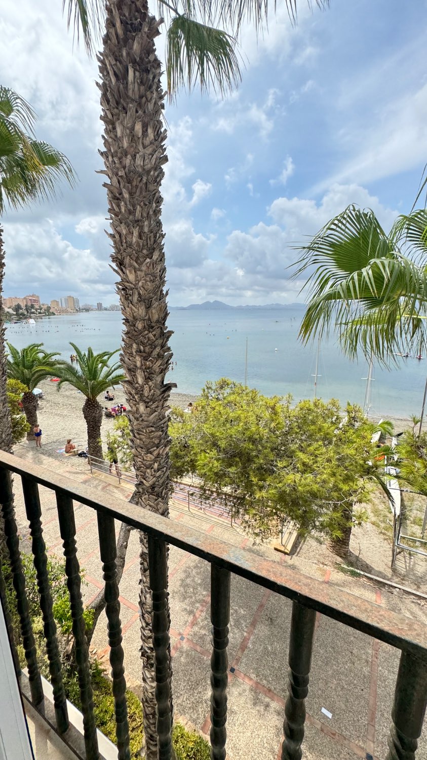 Duplex, 2 våningar till salu i Playa de las Gaviotas-El Pedrucho (La Manga del Mar Menor)