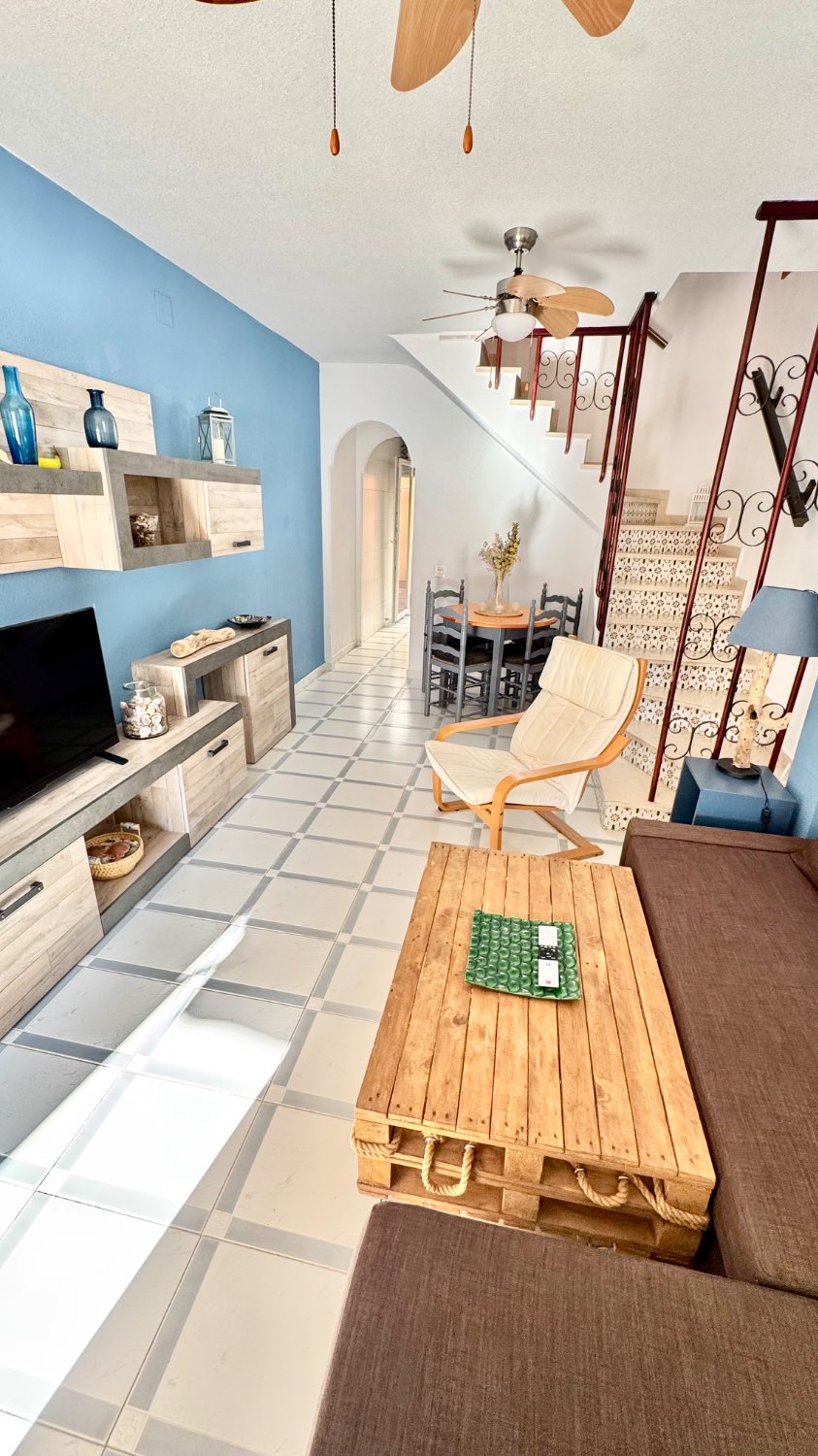 DUPLEX A ORILLAS DEL MAR