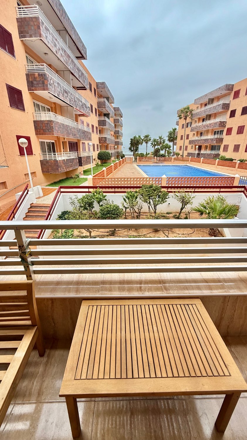 Lägenhet till salu i Zona Galúa-Calnegre (La Manga del Mar Menor)