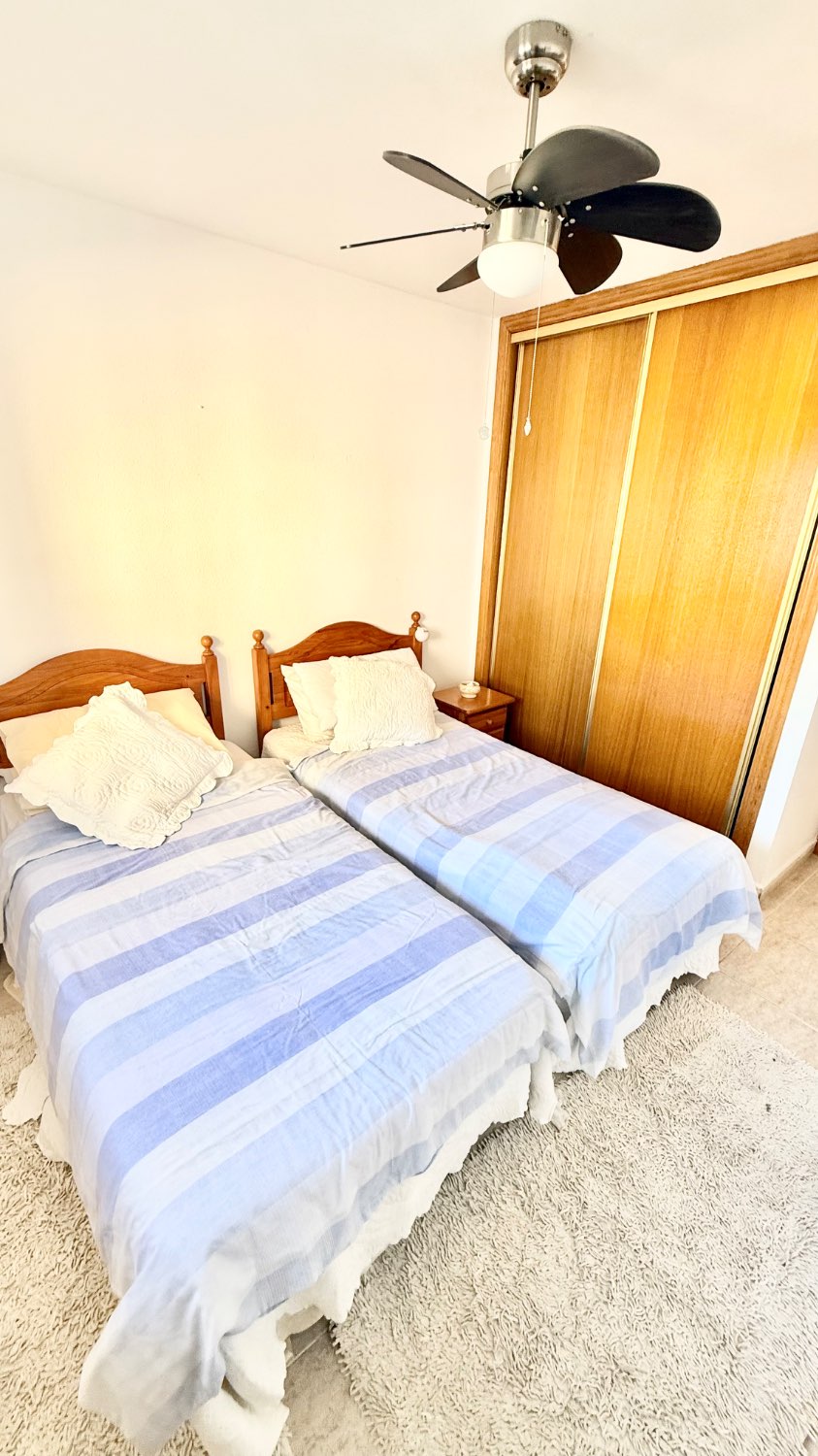 Lägenhet till salu i Zona Galúa-Calnegre (La Manga del Mar Menor)