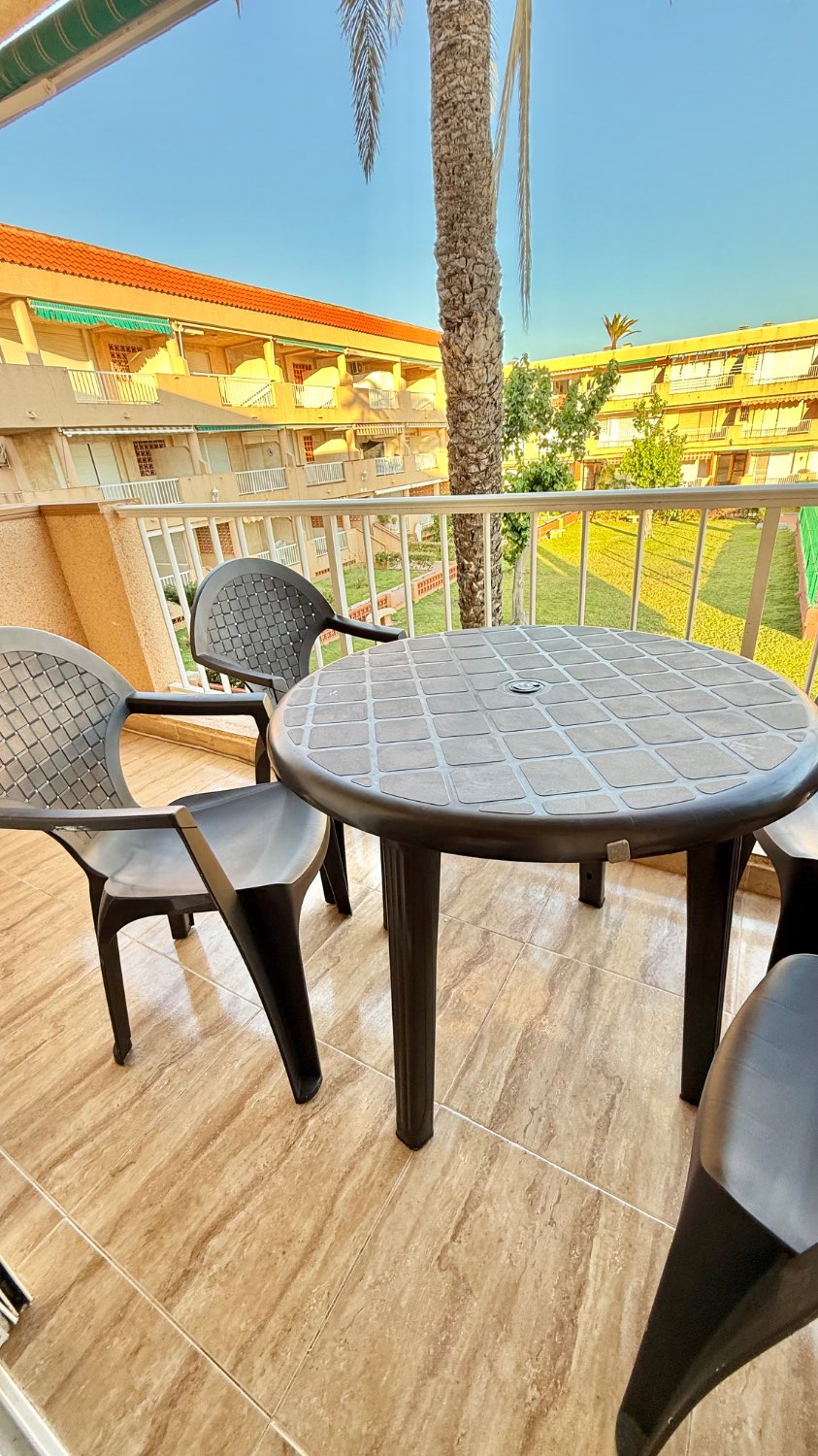 Apartamento con vistas al mar