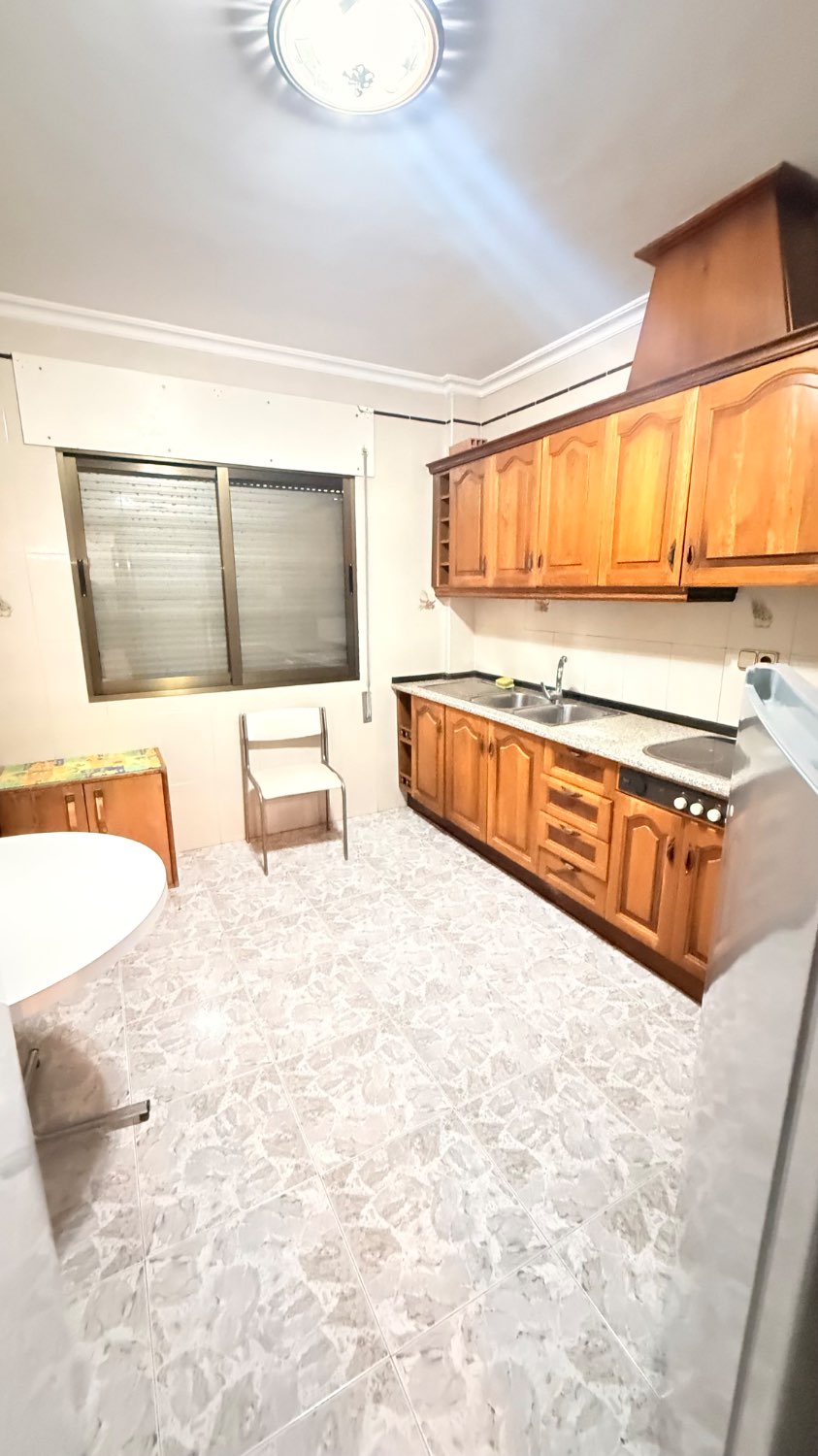 GRAN CHALET CON PARCELA INDEPENDIENTE Y PISCINA