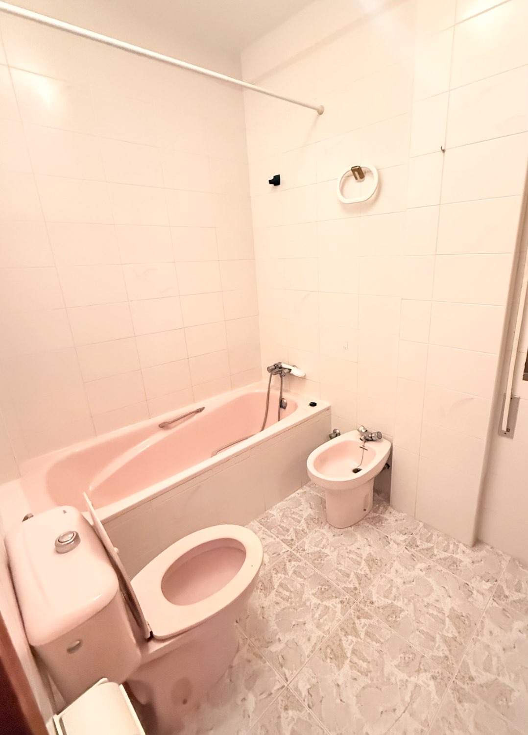 GRAN CHALET CON PARCELA INDEPENDIENTE Y PISCINA