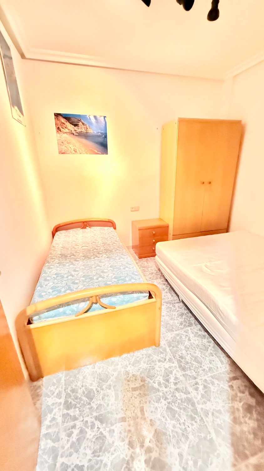 GRAN CHALET CON PARCELA INDEPENDIENTE Y PISCINA