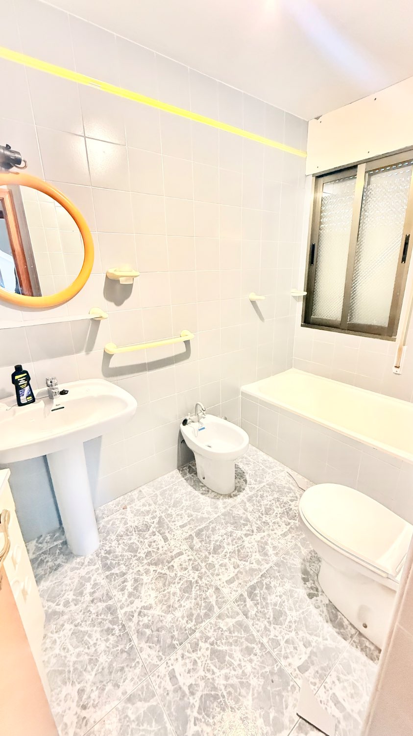 GRAN CHALET CON PARCELA INDEPENDIENTE Y PISCINA