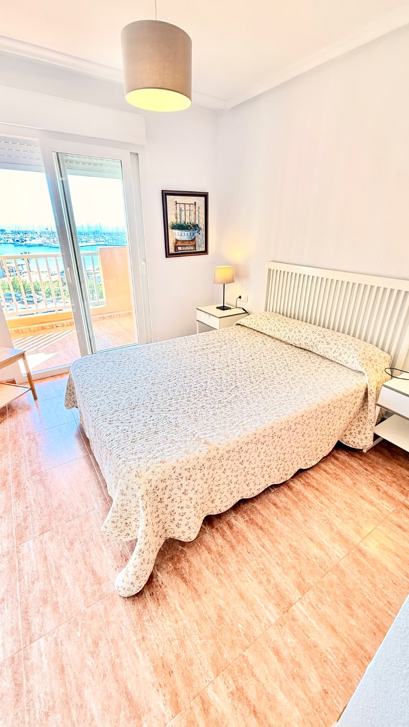 Pieni huoneisto myynnissä Playa del Esparto-Veneziola (La Manga del Mar Menor)