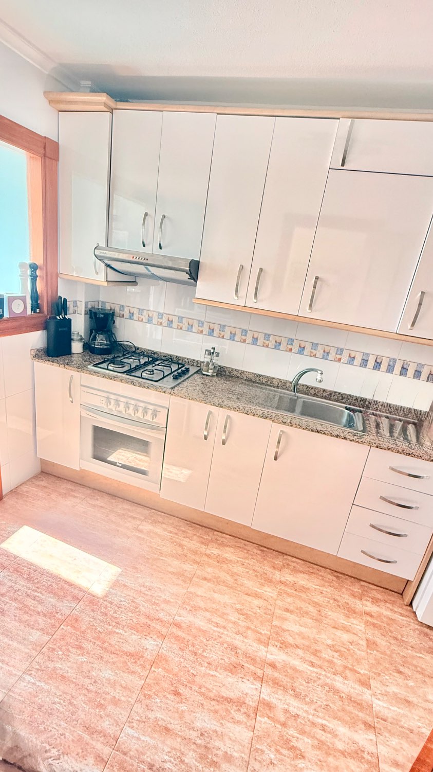 LUMINOSO APARTAMENTO CON PRECIOSAS VISTAS