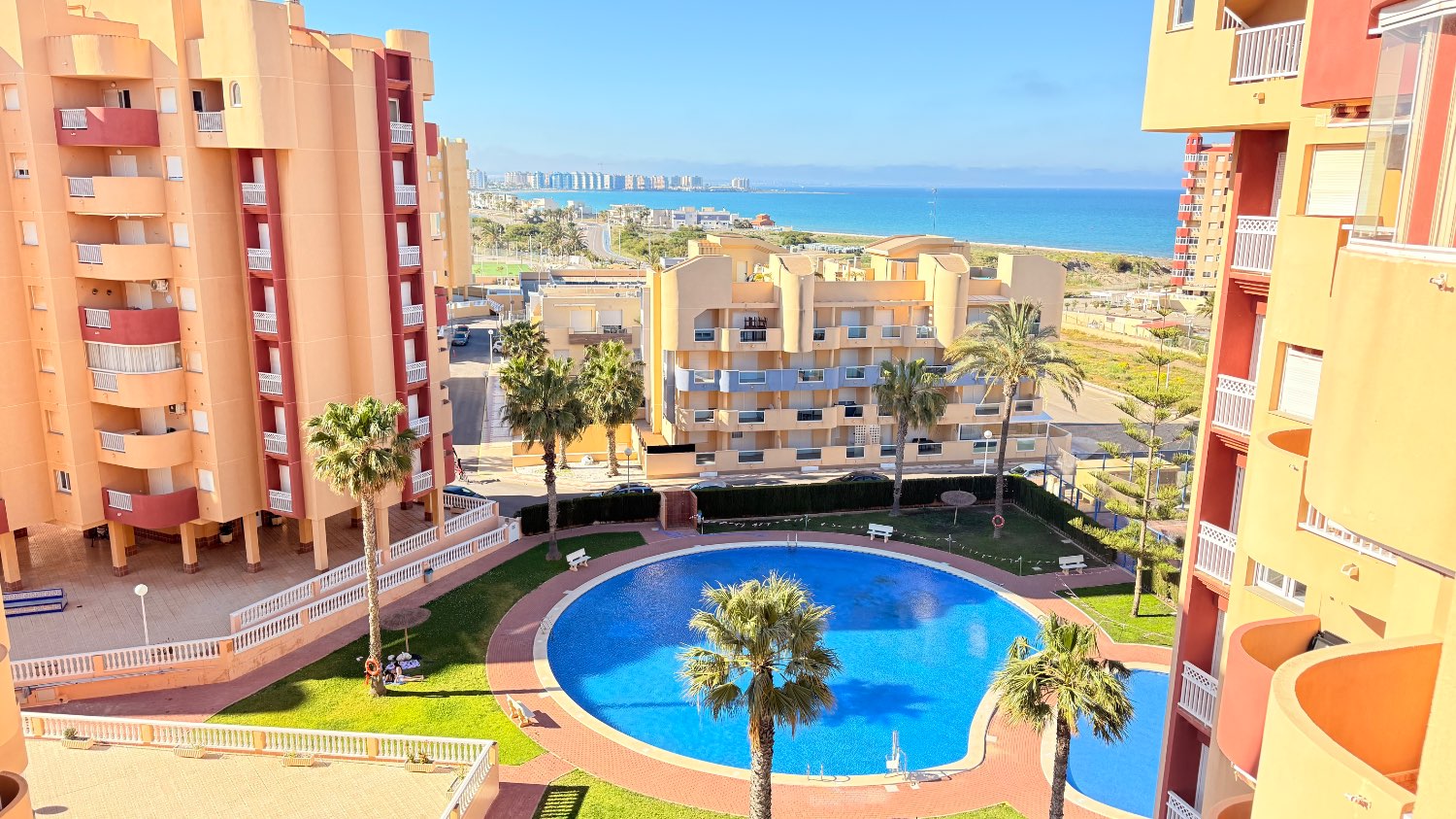 Pieni huoneisto myynnissä Playa del Esparto-Veneziola (La Manga del Mar Menor)