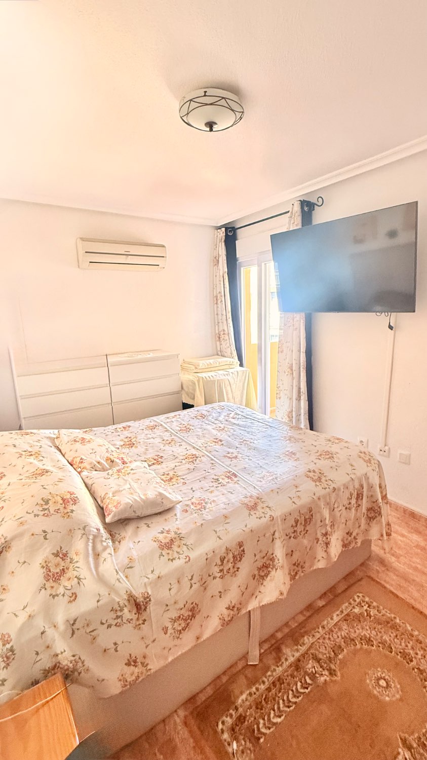 LUMINOSO APARTAMENTO CON PRECIOSAS VISTAS