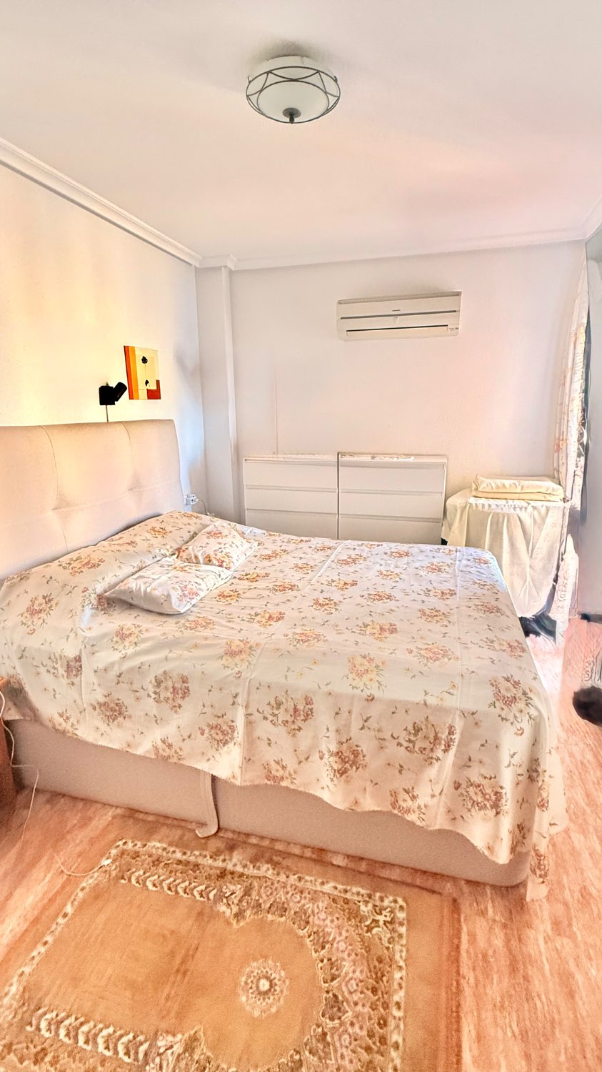 LUMINOSO APARTAMENTO CON PRECIOSAS VISTAS