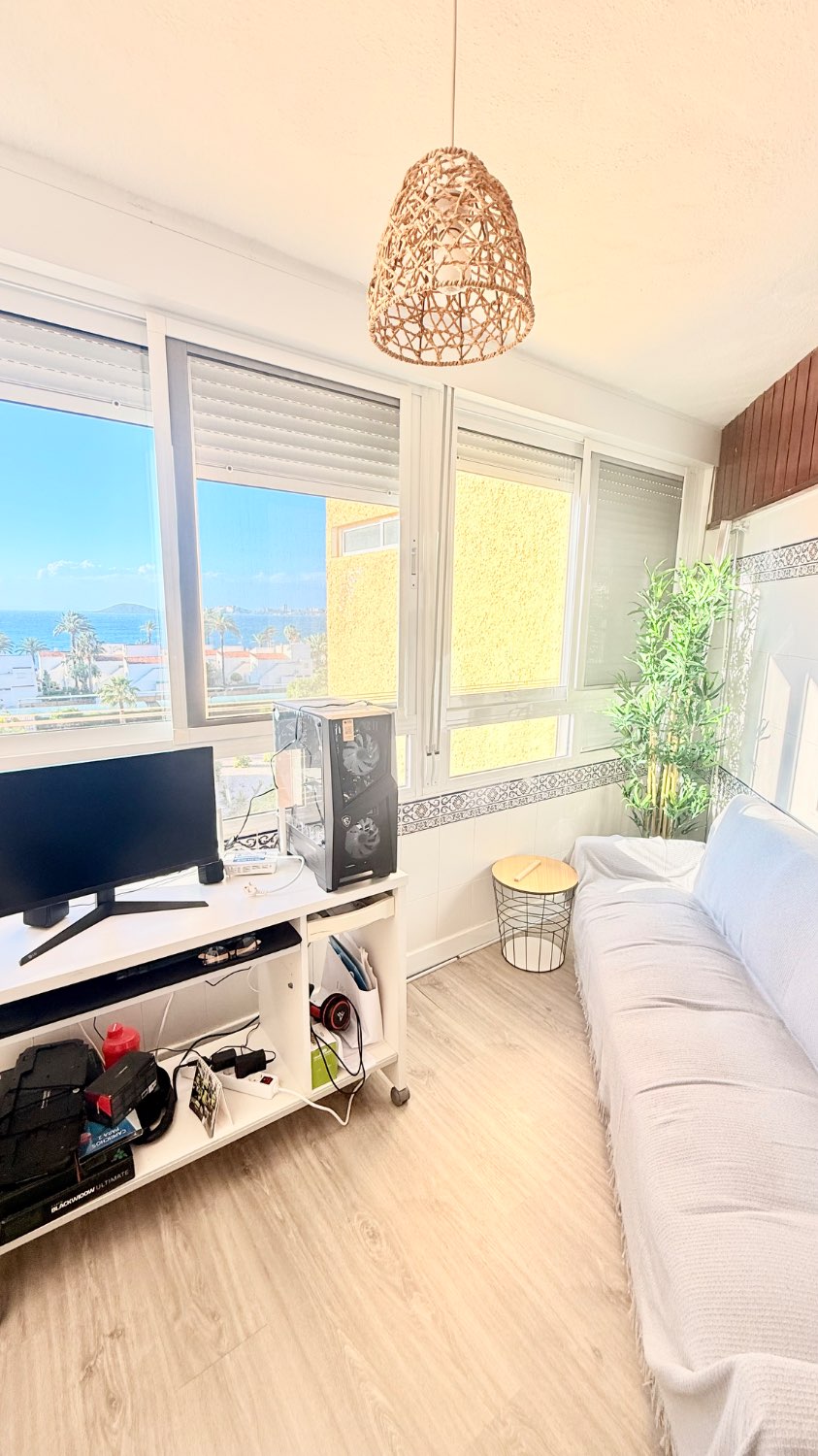 APARTAMENTO REFORMADO