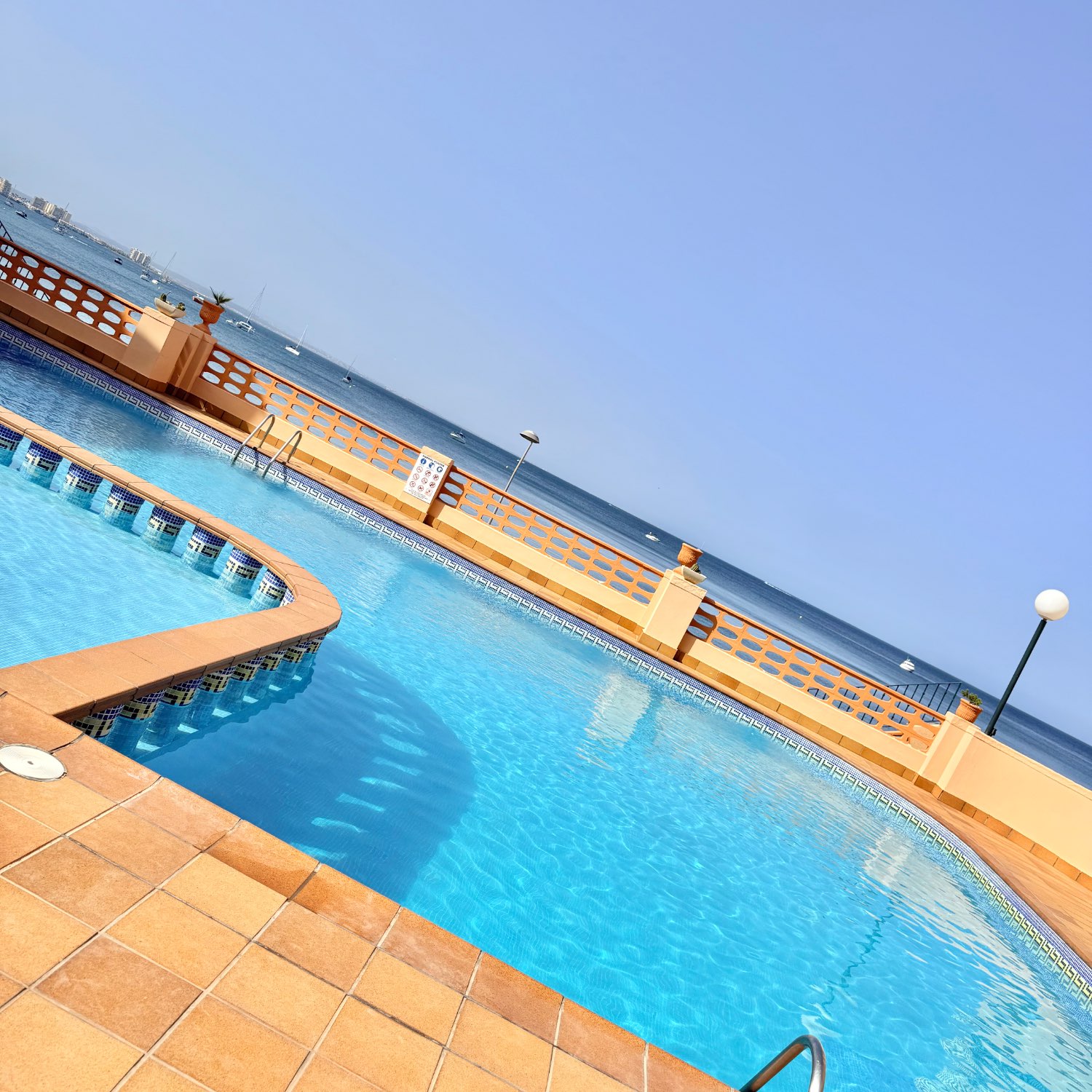 Apartamento primera linea