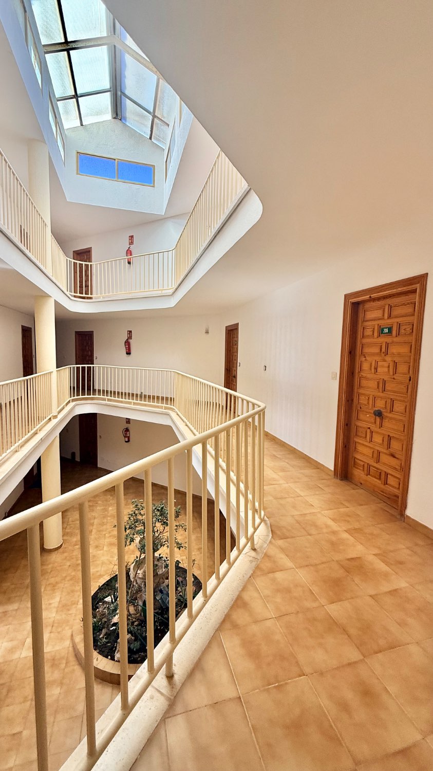APARTAMENTO CON PERFECTA UBICACIÓN