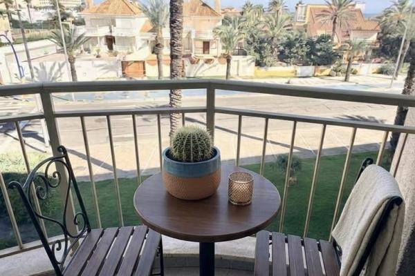 APARTAMENTO CON PERFECTA UBICACIÓN